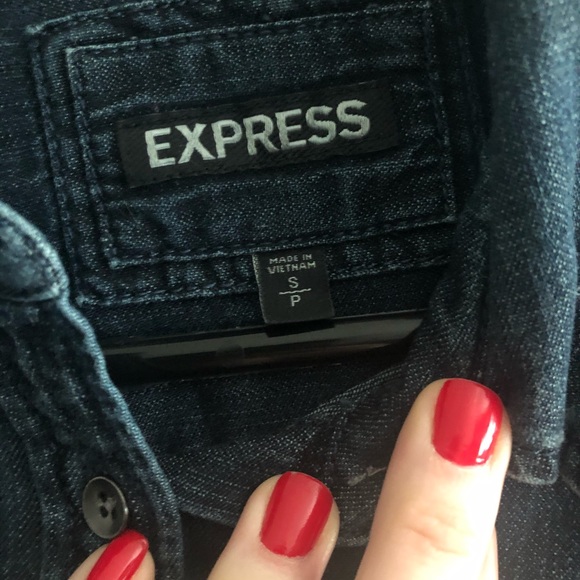 Express button up - Picture 4 of 4